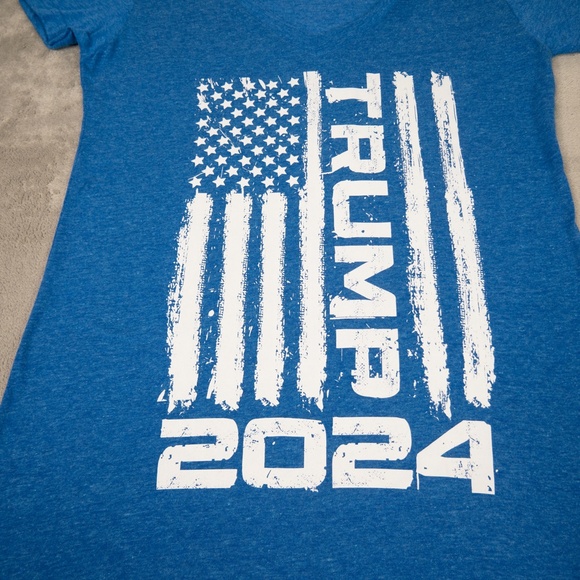 Forever Trump 2024 Flag Tee Women’s Large Blue Patriotic Graphic T-Shirt Tultex - Picture 3 of 12